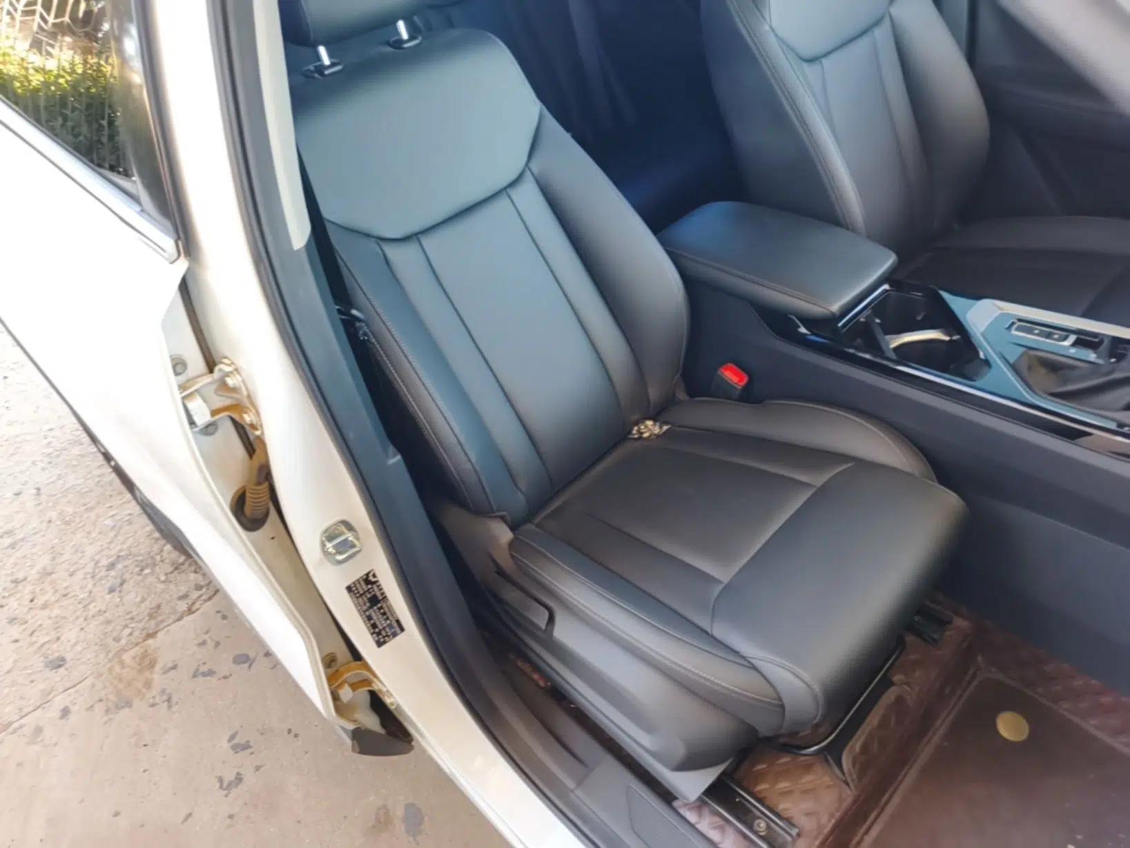 Wuling Asta 2021 1.5T CVT Starlight Edition — миниатюра 19