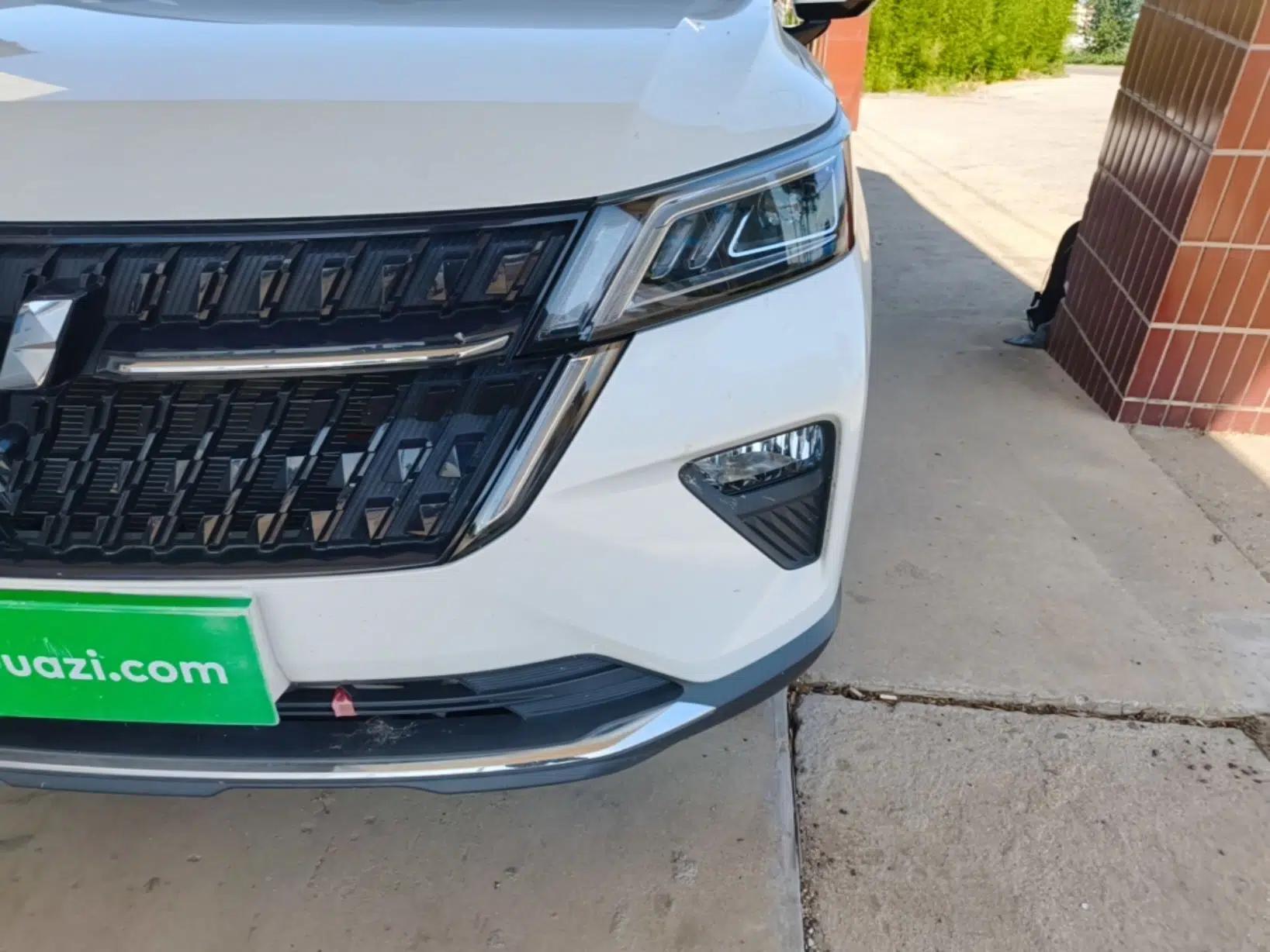 Wuling Asta 2021 1.5T CVT Starlight Edition — миниатюра 8