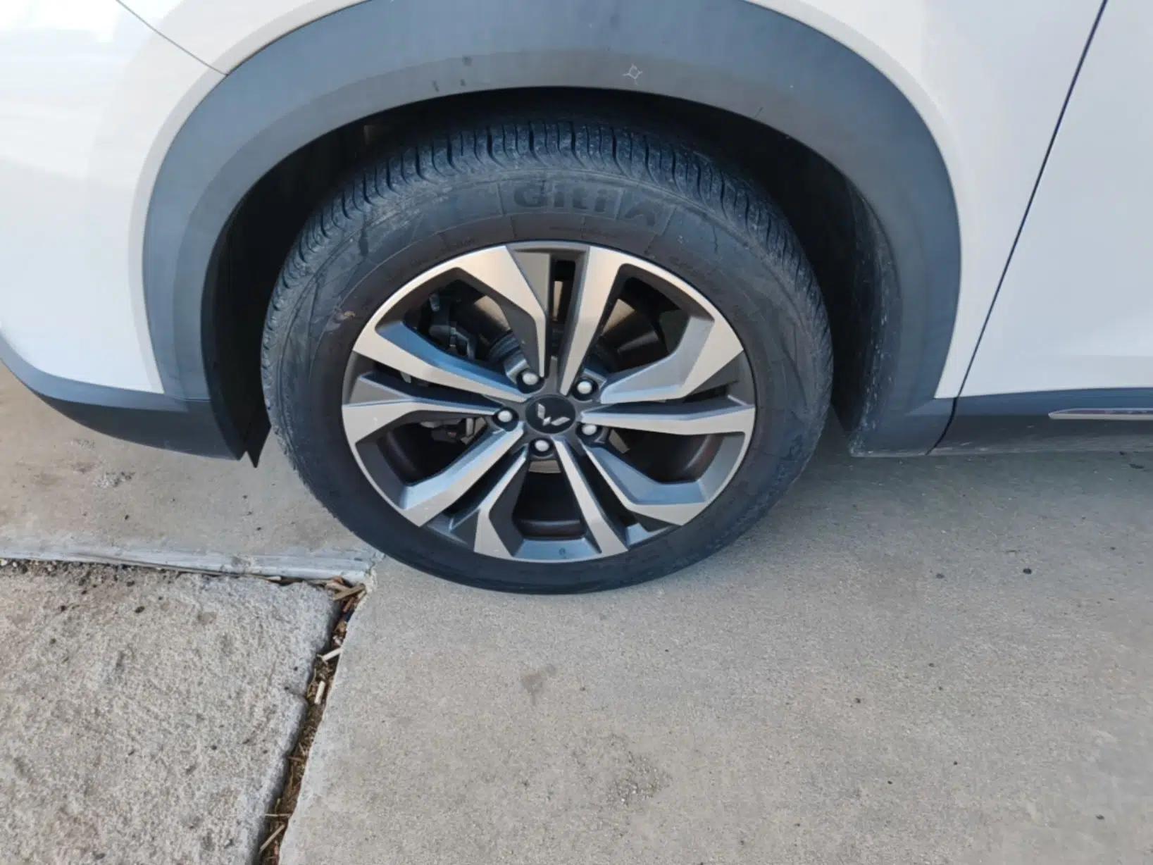 Wuling Asta 2021 1.5T CVT Starlight Edition — миниатюра 10