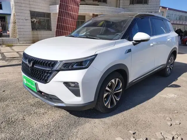 Wuling Asta 2021 1.5T CVT Starlight Edition