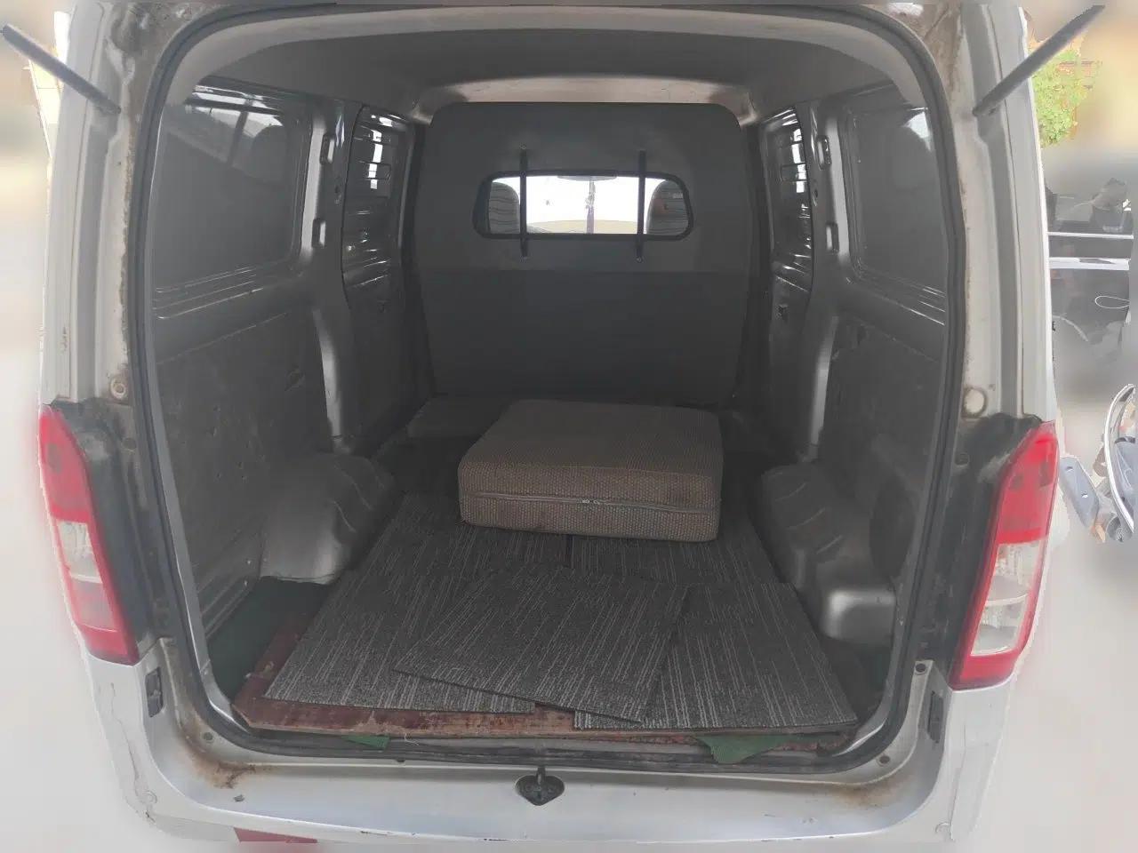 Wuling Rongguang V 2019 1.5L Window-Sealed Utility Model China VI LAR — миниатюра 19