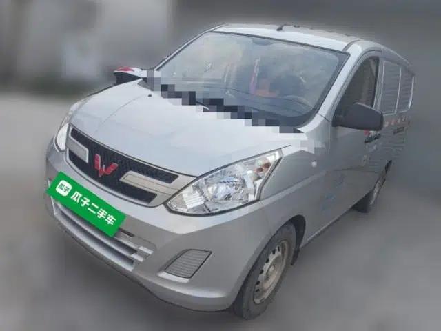 Wuling Rongguang V 2019 1.5L Window-Sealed Utility Model China VI LAR