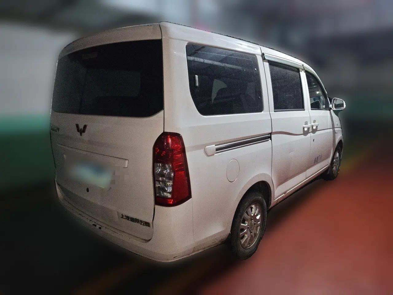Wuling Rongguang V 2018 1.5L Standard Version — миниатюра 6