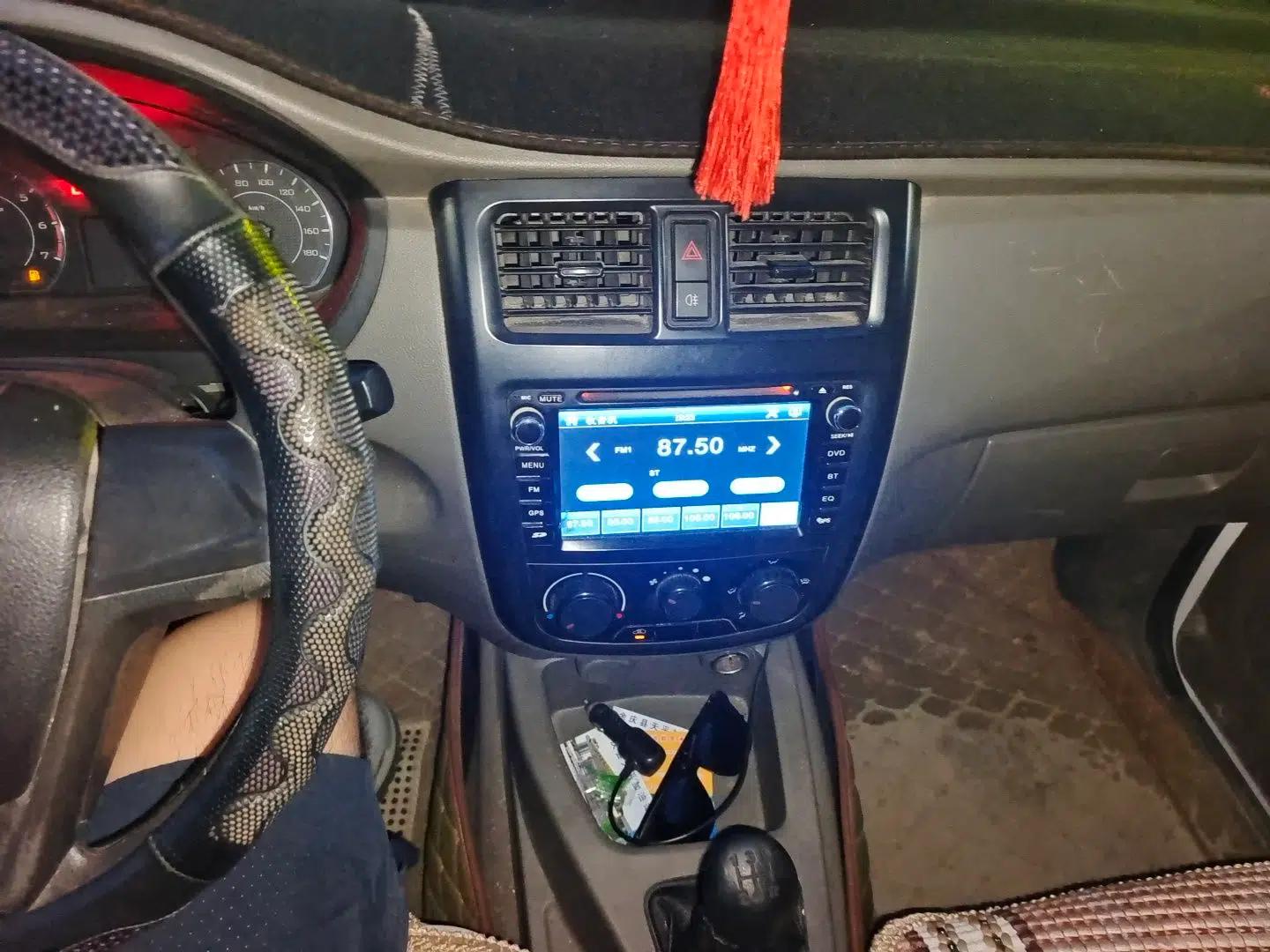 Wuling Rongguang V 2015 1.5L Base Version — миниатюра 13