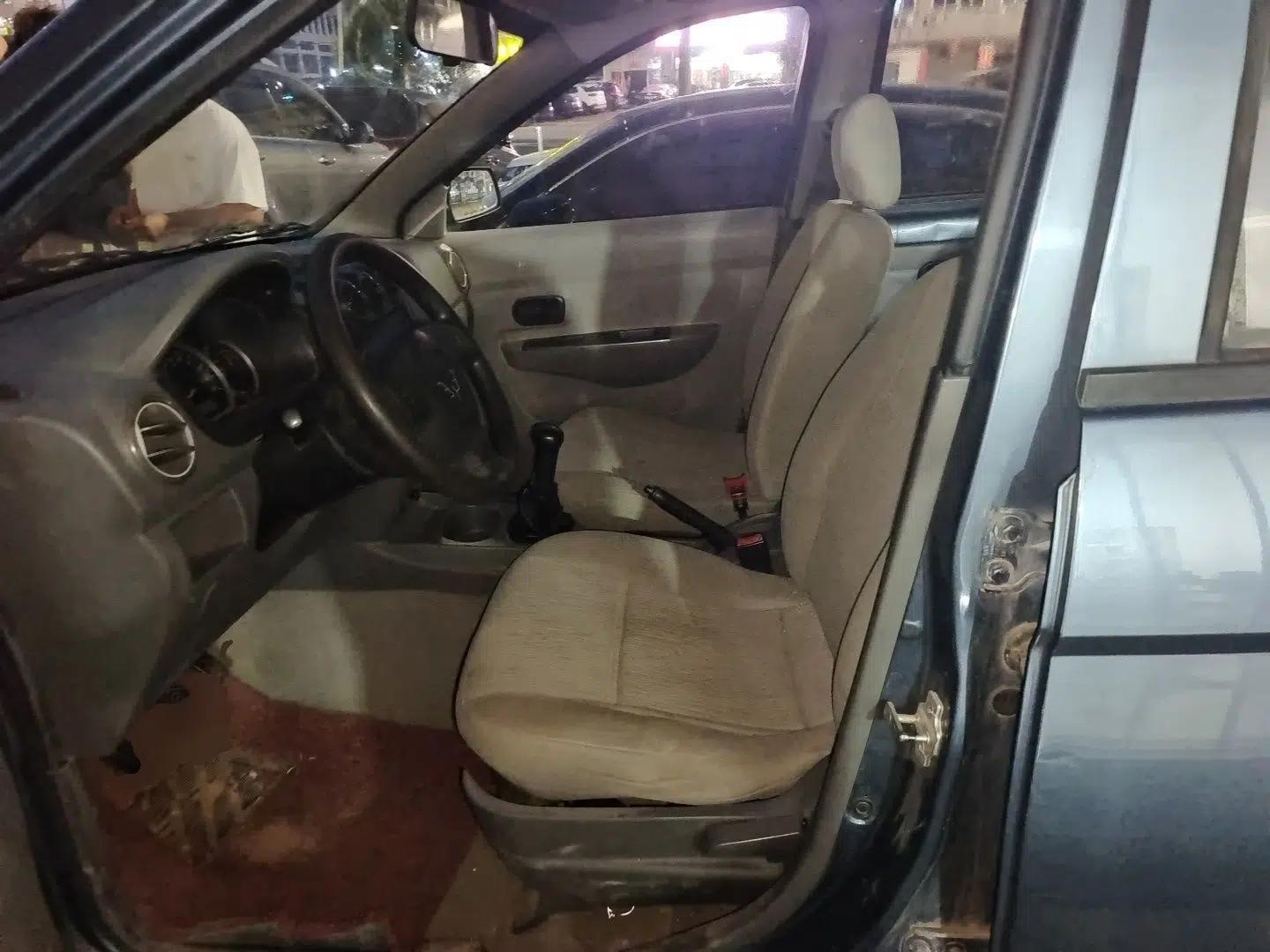 Wuling Rongguang V 2015 1.5L Base Version — миниатюра 15