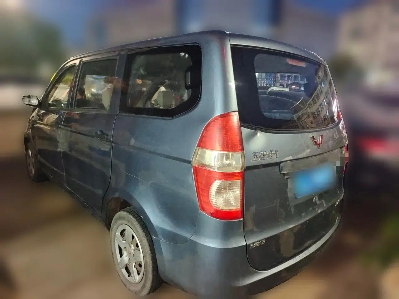 Wuling Rongguang V 2015 1.5L Base Version — миниатюра 4