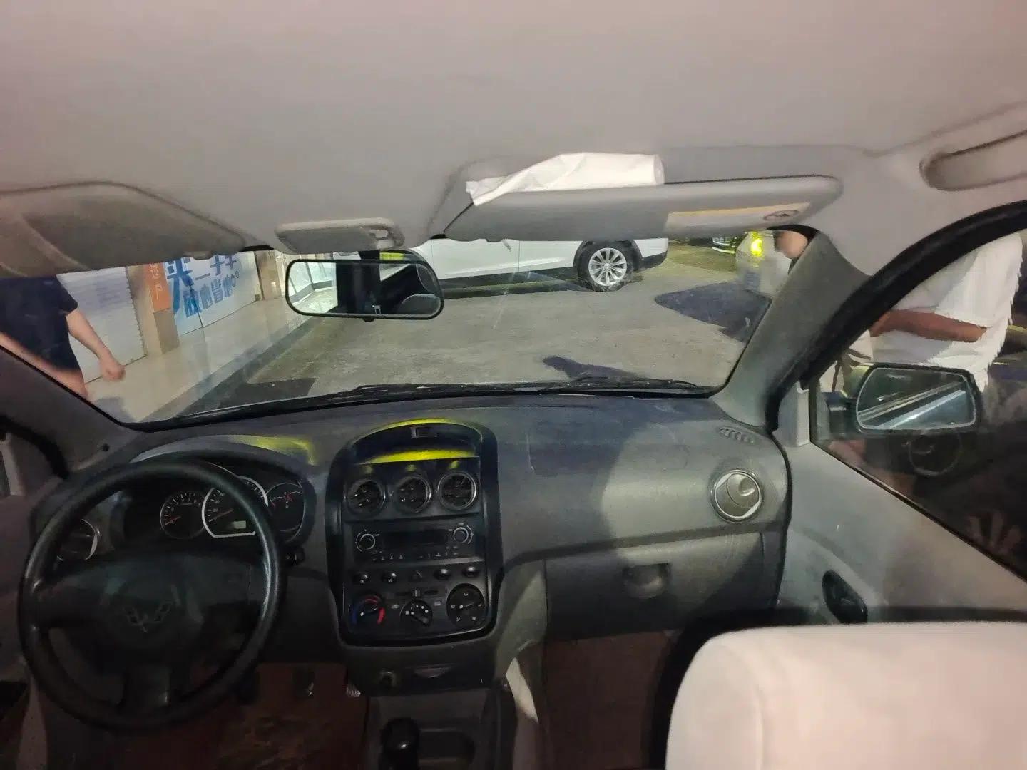 Wuling Rongguang V 2015 1.5L Base Version — миниатюра 9