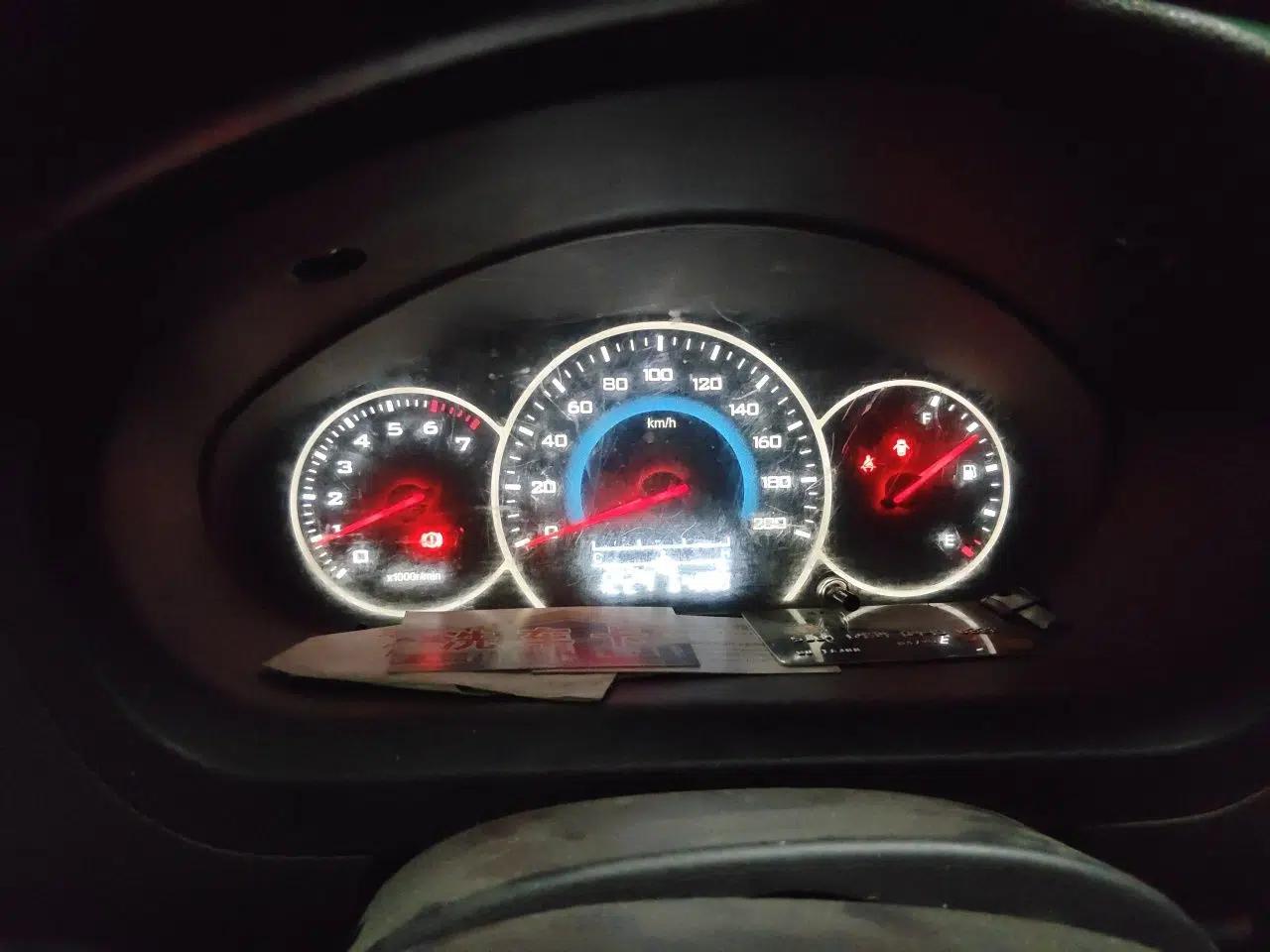 Wuling Rongguang V 2016 1.5L Standard Version — миниатюра 11