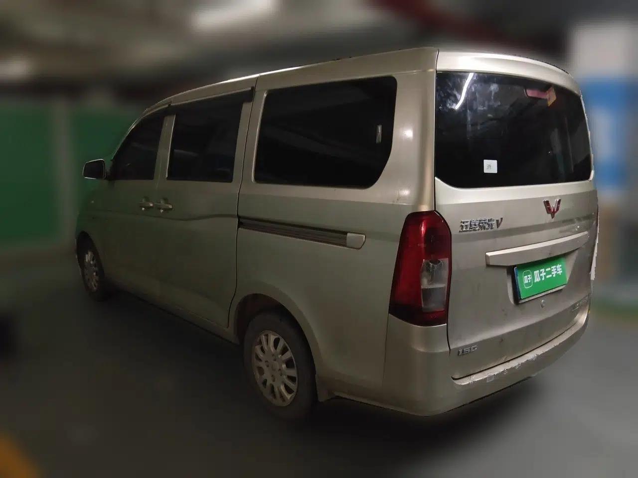 Wuling Rongguang V 2016 1.5L Standard Version — миниатюра 4