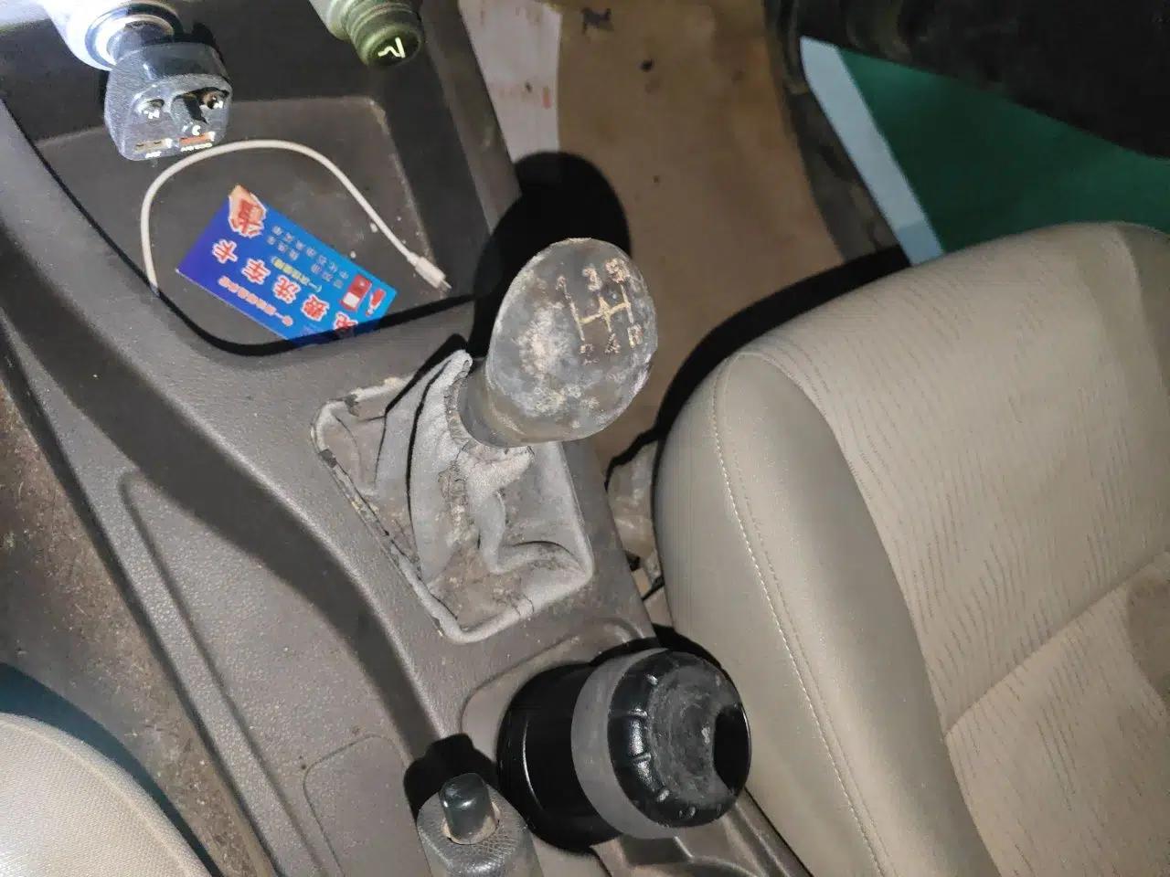 Wuling Rongguang V 2016 1.5L Standard Version — миниатюра 14