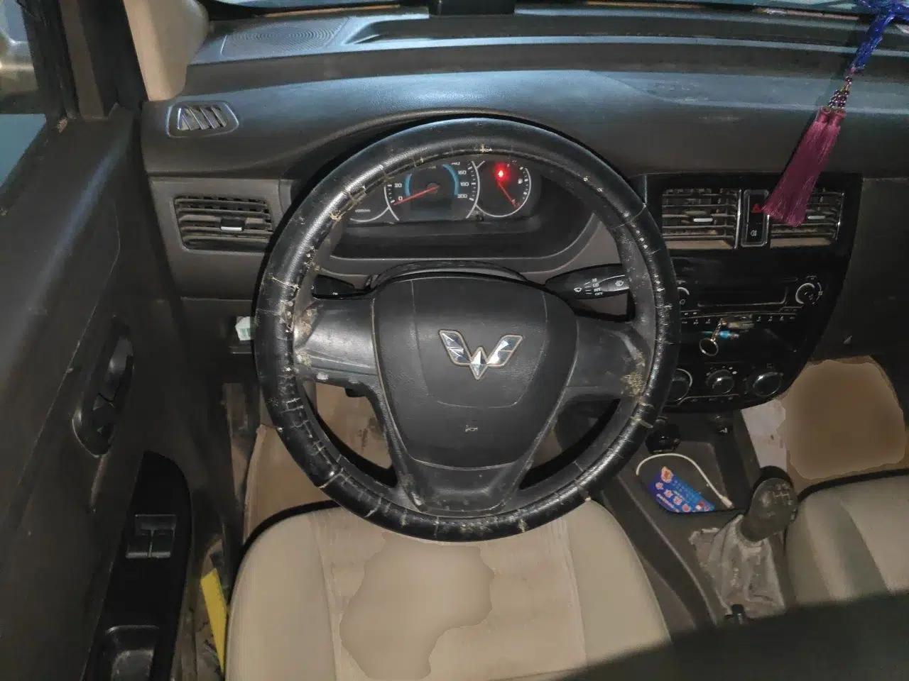 Wuling Rongguang V 2016 1.5L Standard Version — миниатюра 10