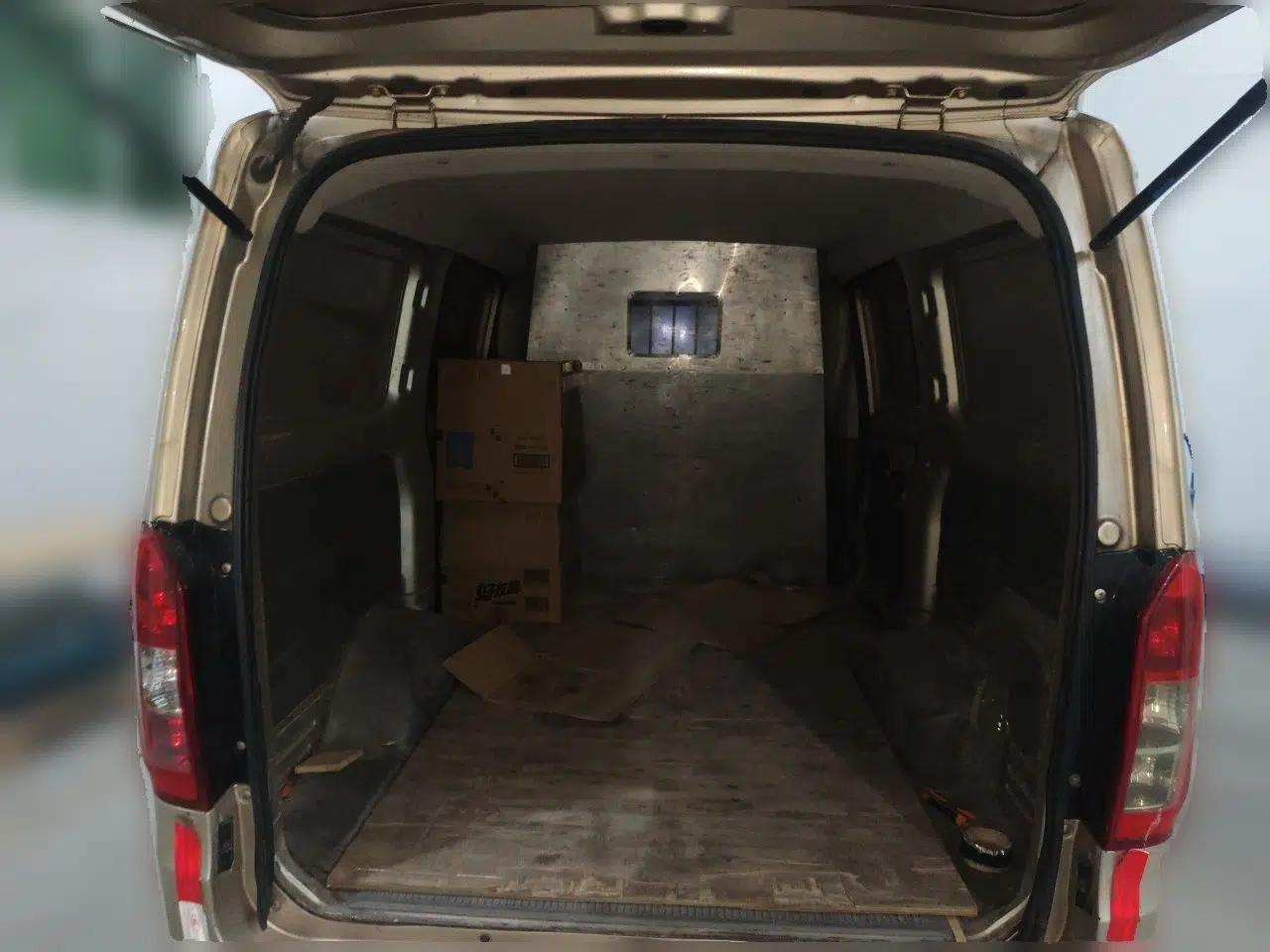 Wuling Rongguang V 2015 1.2L Practical Model — миниатюра 19