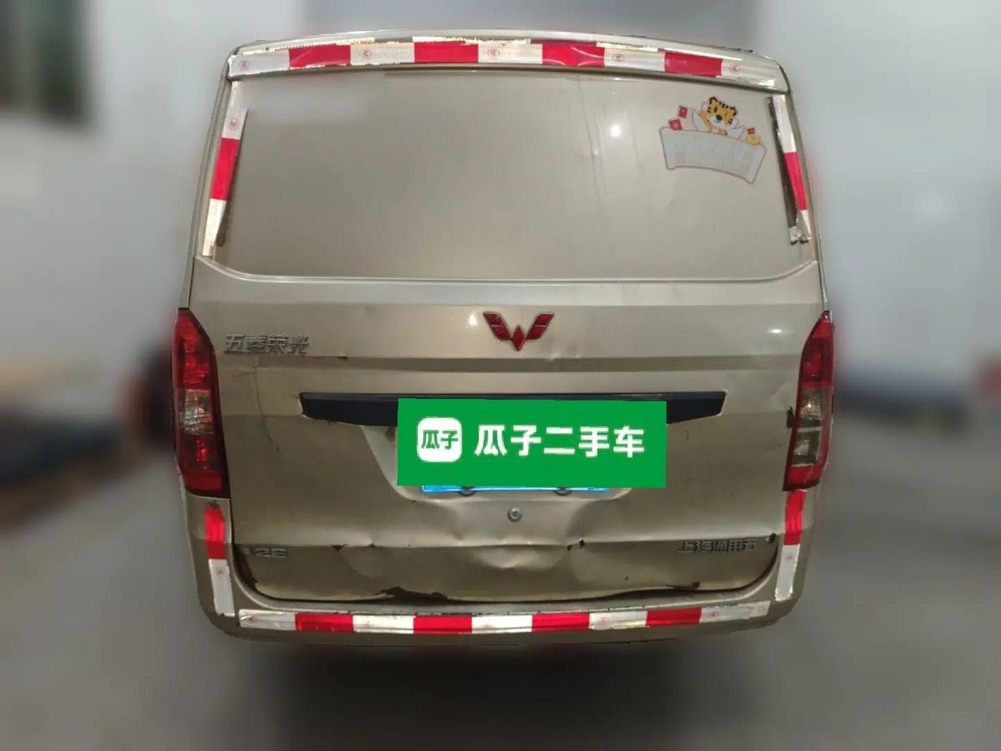 Wuling Rongguang V 2015 1.2L Practical Model — миниатюра 5