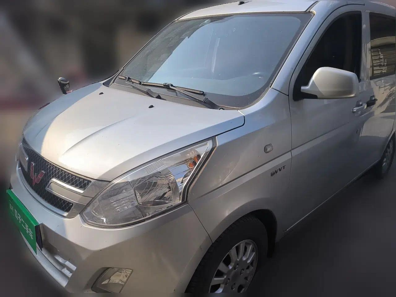 Wuling Rongguang V 2016 1.5L Standard Version — миниатюра 1
