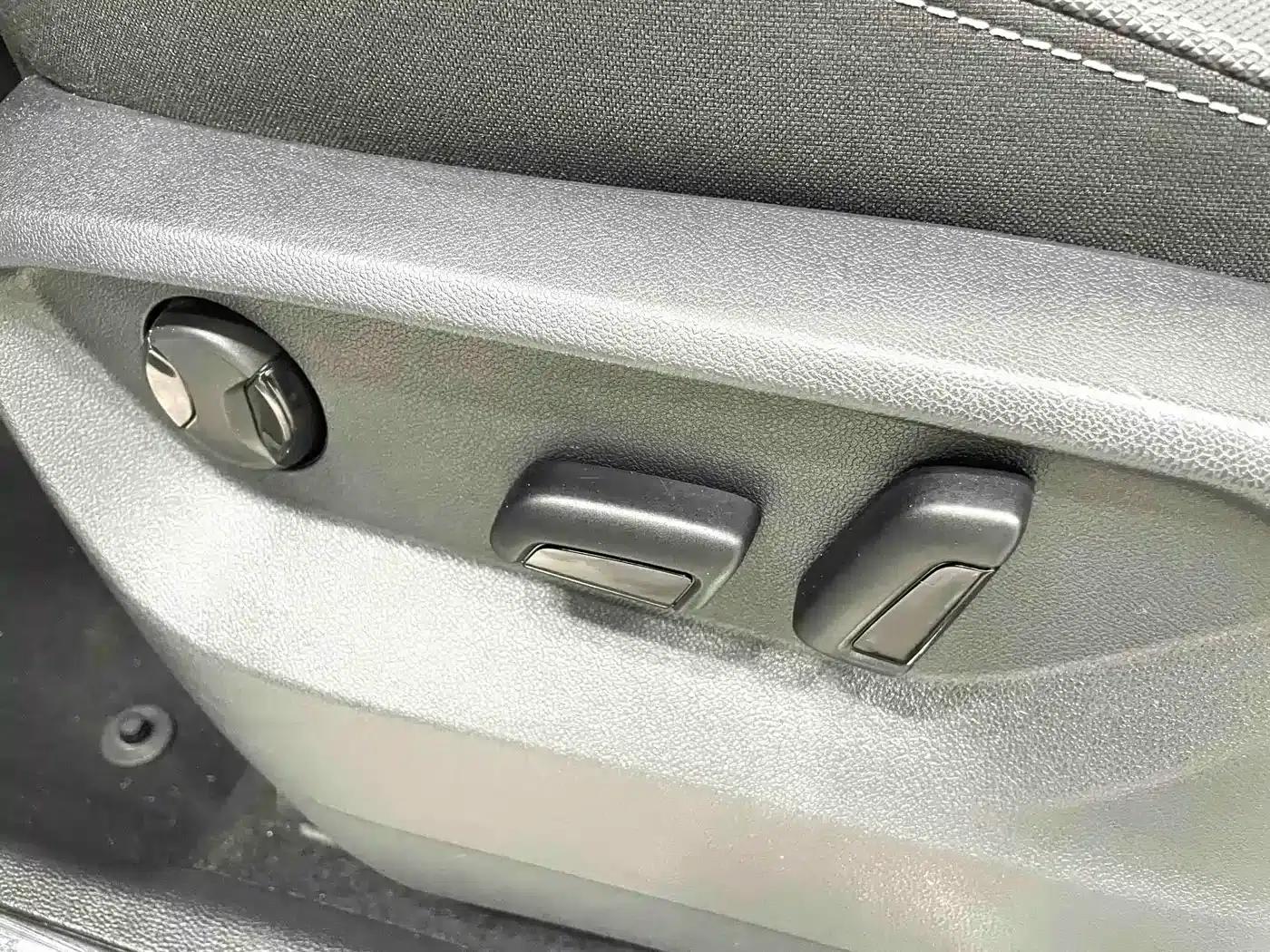 Tayron 2023 280TSI 2WD Luxury Plus Advanced Edition — миниатюра 11