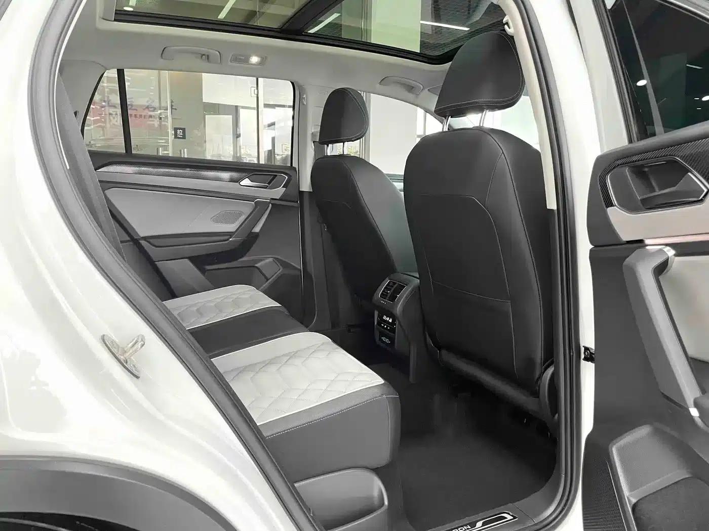 Tayron 2023 280TSI 2WD Luxury Plus Advanced Edition — миниатюра 13