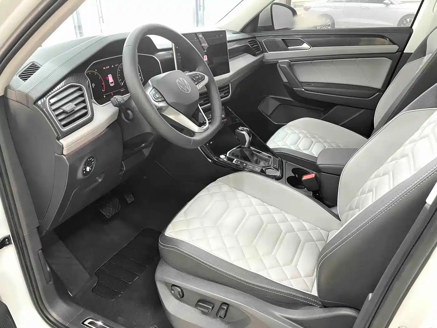 Tayron 2023 280TSI 2WD Luxury Plus Advanced Edition — миниатюра 7