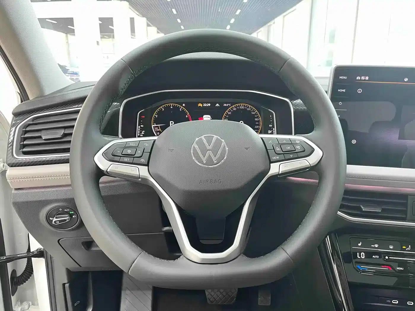 Tayron 2023 280TSI 2WD Luxury Plus Advanced Edition — миниатюра 8