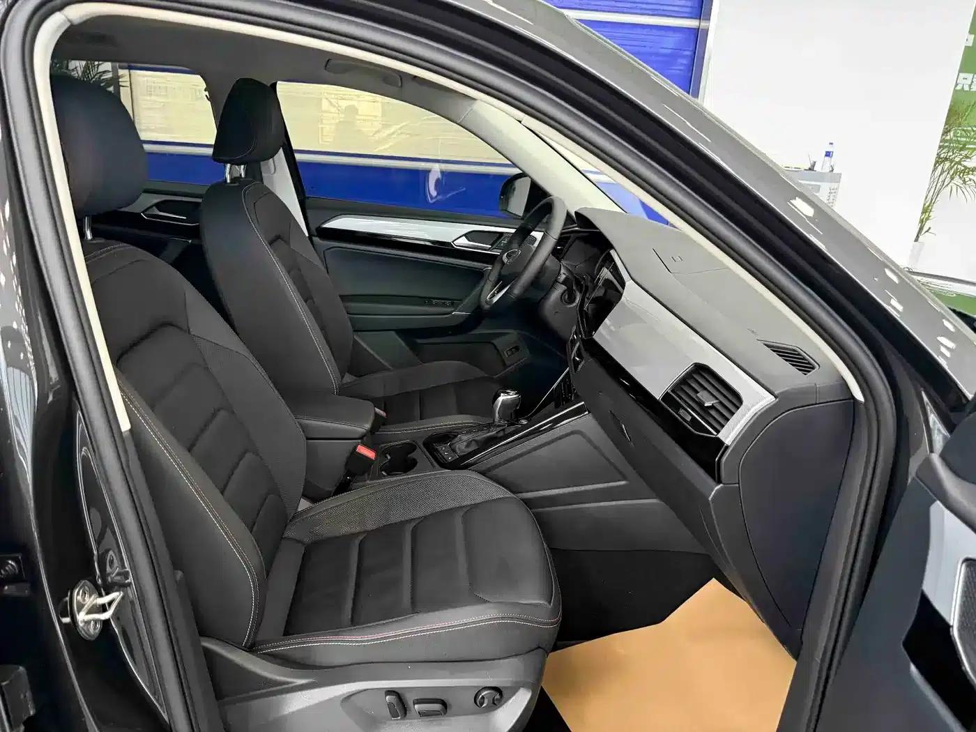 Tayron 2022 280TSI 2WD Luxury Intelligent Edition — миниатюра 18