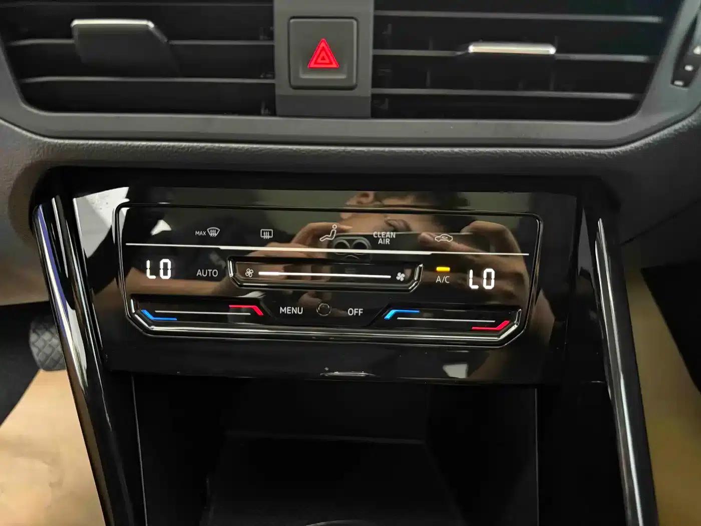 Tayron 2022 280TSI 2WD Luxury Intelligent Edition — миниатюра 9