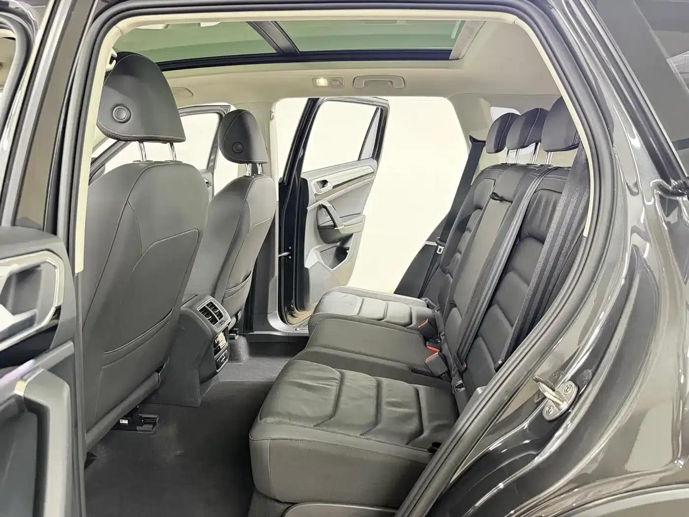 Tayron 2022 280TSI 2WD Luxury Intelligent Edition — миниатюра 10