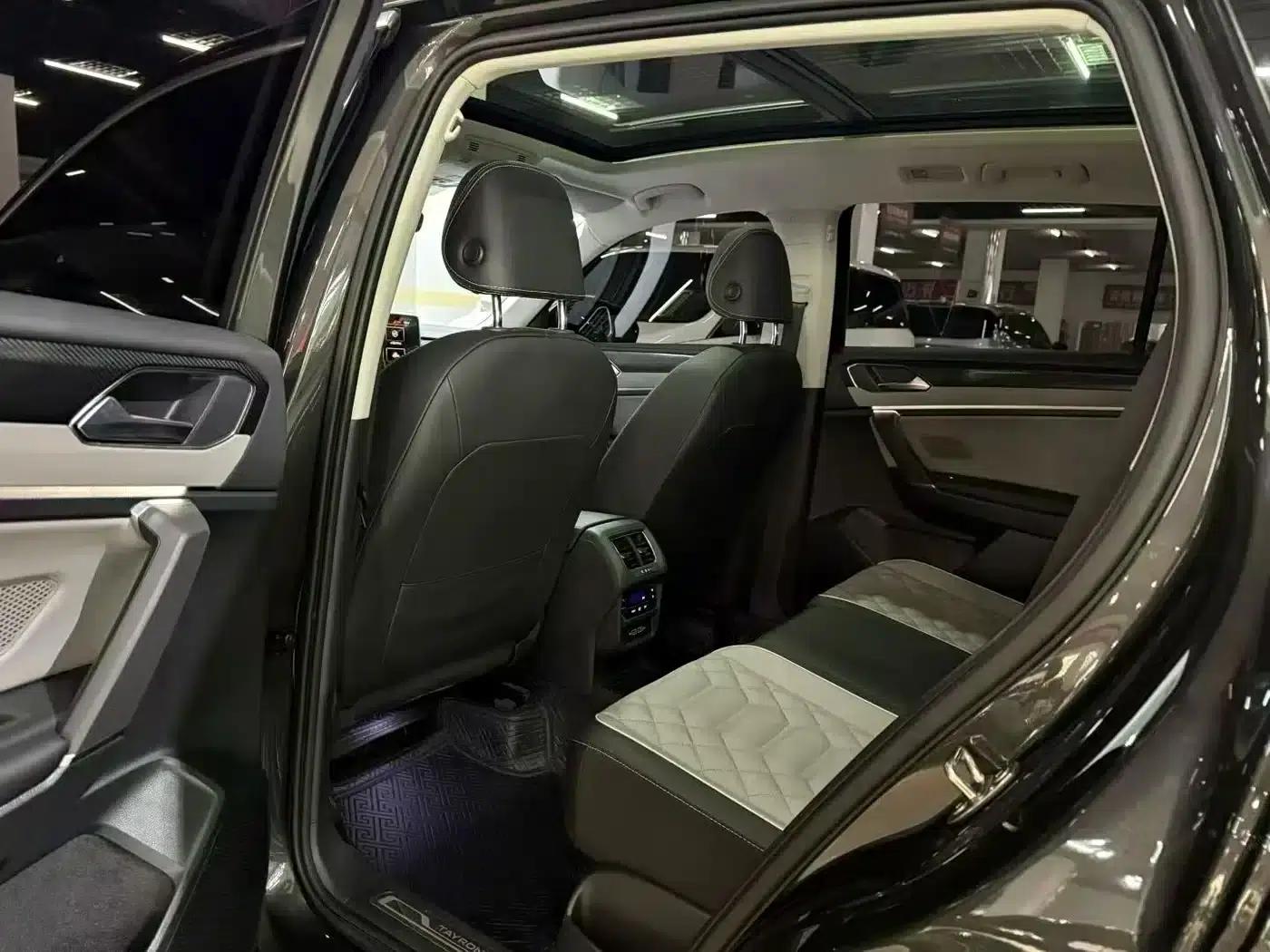 Tayron 2024 330TSI 2WD Luxury Plus Advanced Edition — миниатюра 5