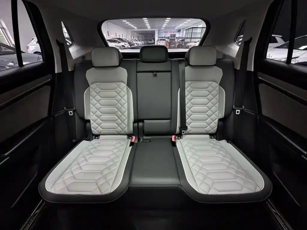 Tayron 2023 280TSI 2WD Luxury Plus Advanced Edition — миниатюра 12