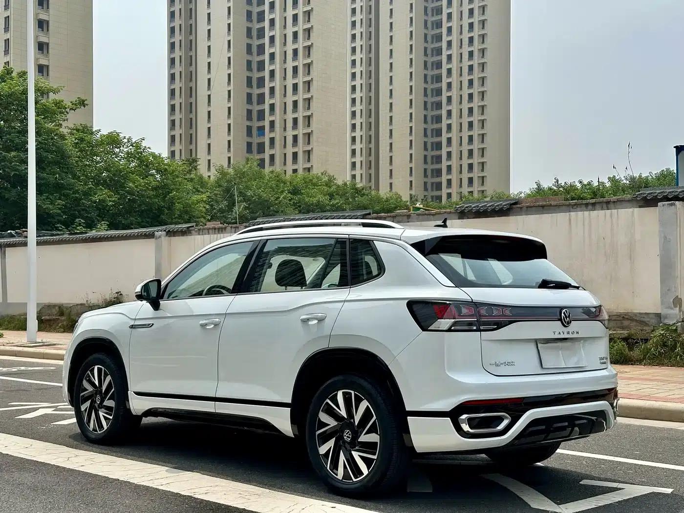 Tayron 2023 Facelift 380TSI AWD R-Line High-Performance Edition — миниатюра 7