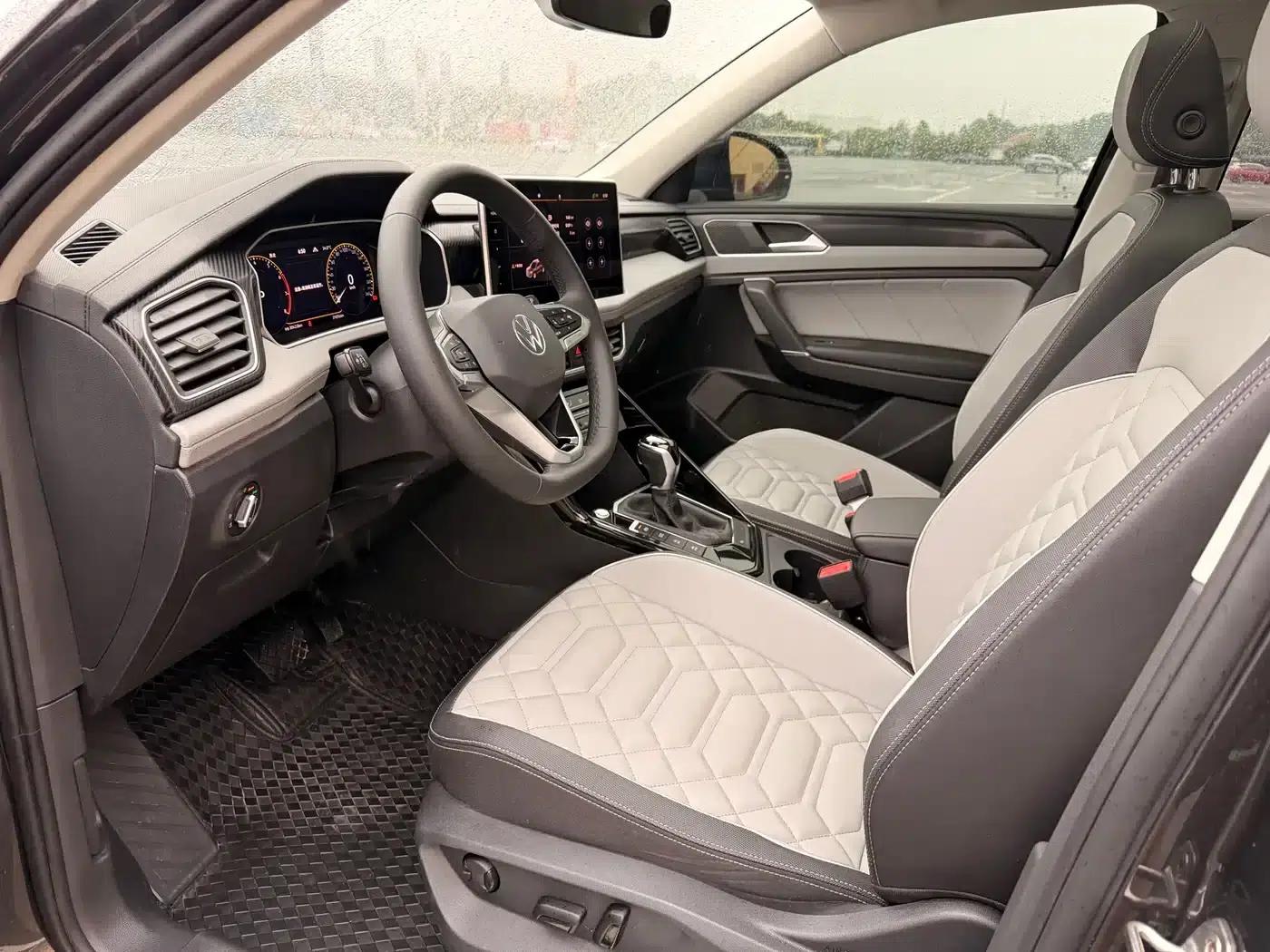 Tayron 2023 280TSI 2WD Luxury Plus Advanced Edition — миниатюра 11