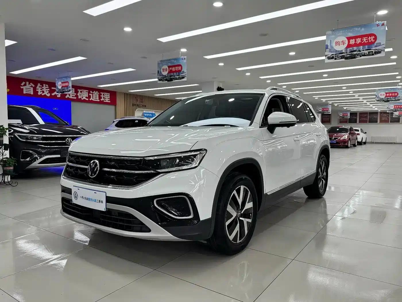 Tayron 2025 Popular Edition 300TSI — миниатюра 1