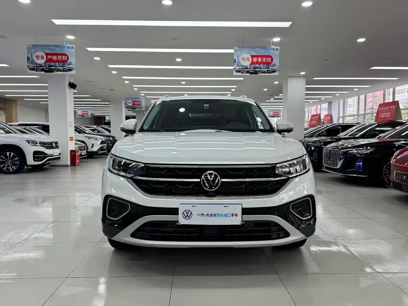 Tayron 2025 Popular Edition 300TSI — миниатюра 2