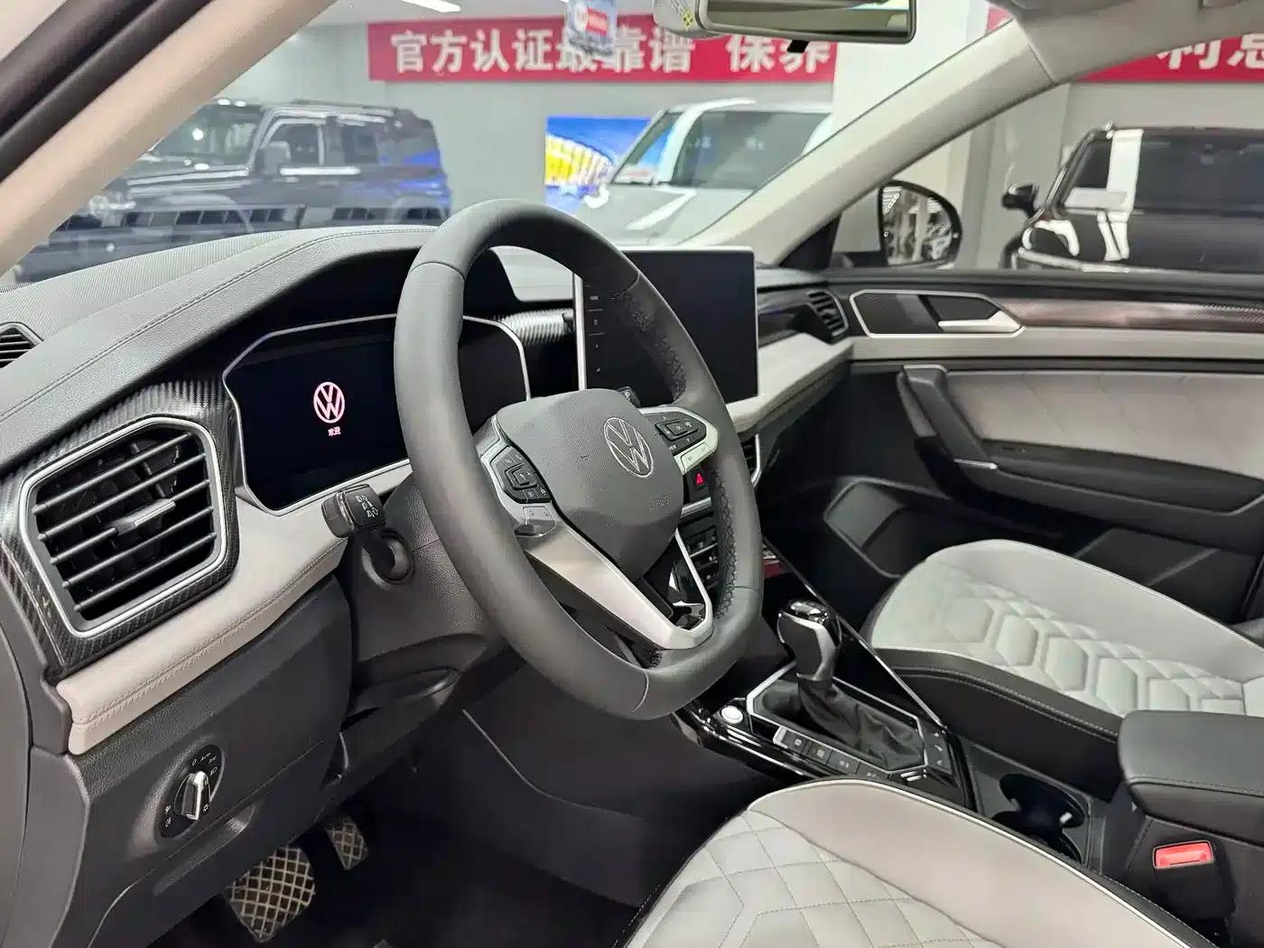Tayron 2025 Popular Edition 300TSI — миниатюра 11