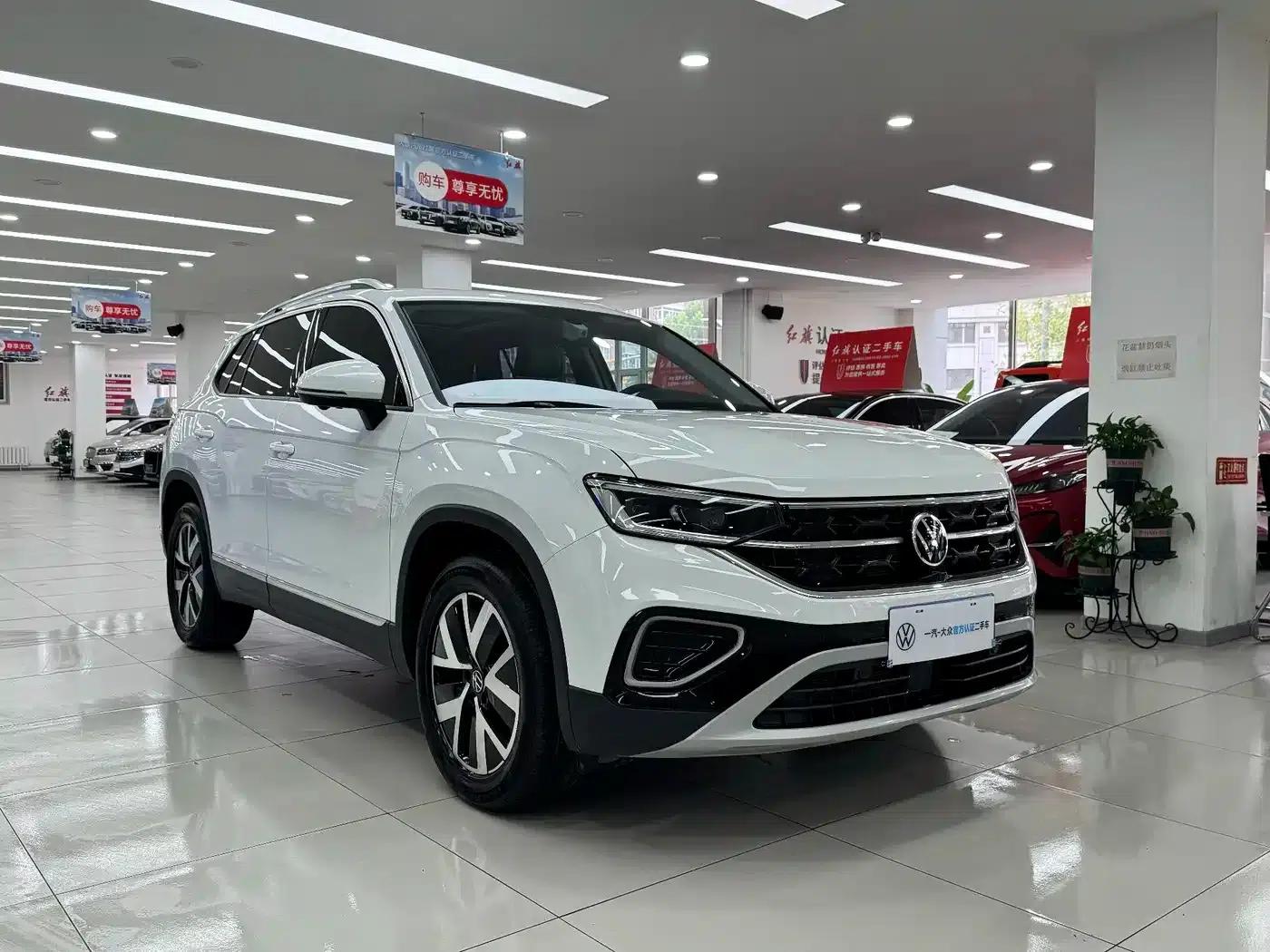 Tayron 2025 Popular Edition 300TSI — миниатюра 3
