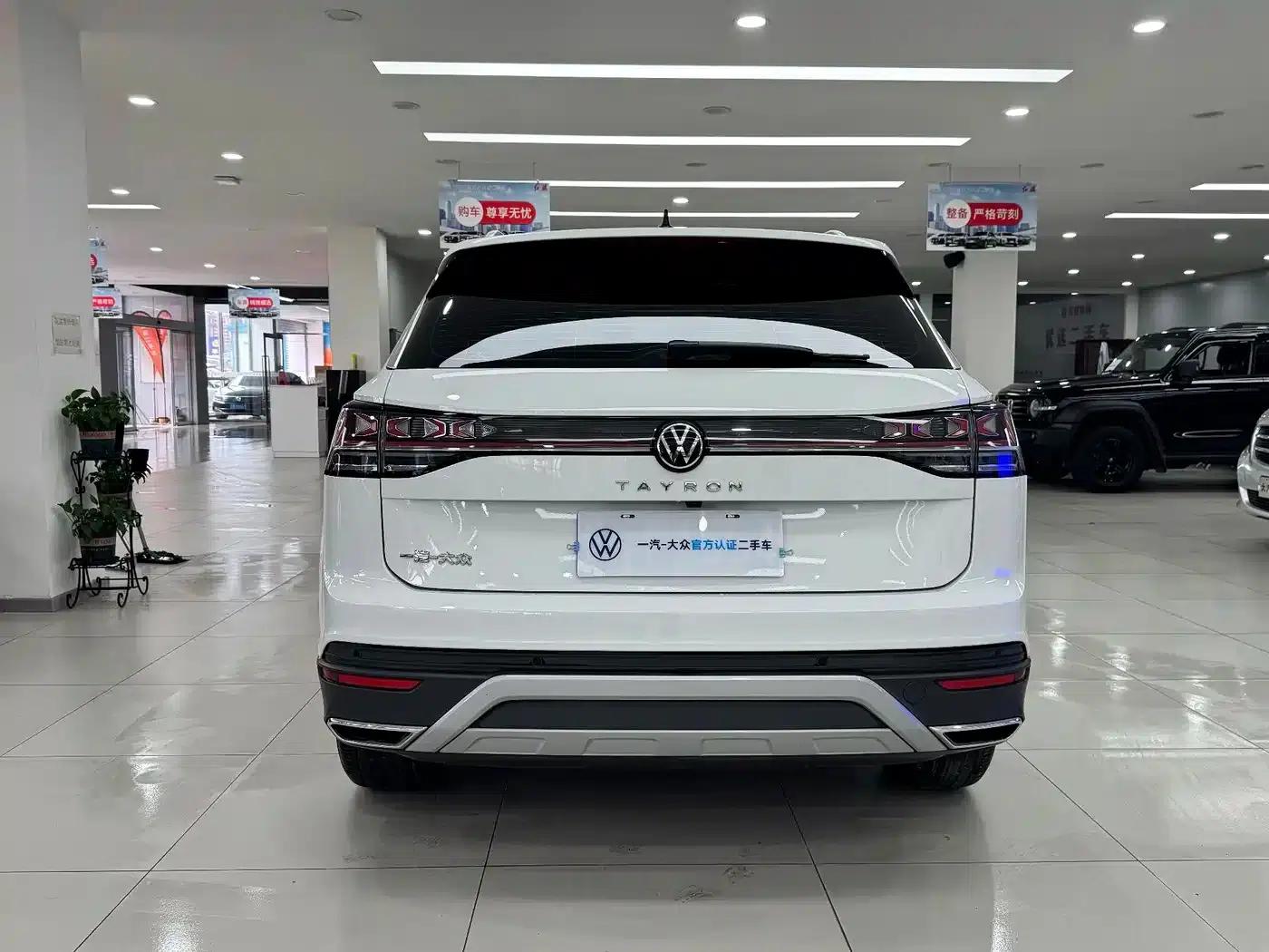 Tayron 2025 Popular Edition 300TSI — миниатюра 5