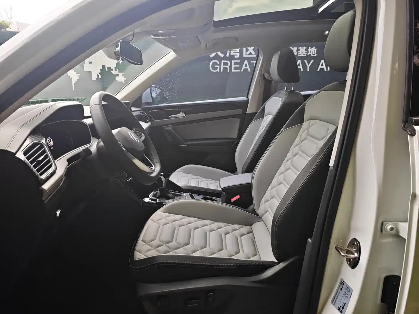 Tayron 2023 330TSI 2WD Luxury Plus Advanced Edition — миниатюра 11