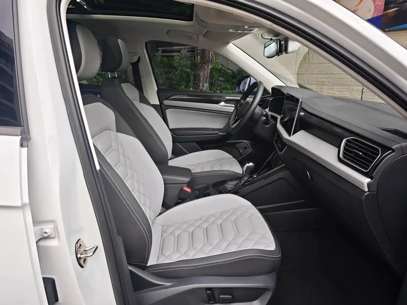 Tayron 2023 330TSI 2WD Luxury Plus Advanced Edition — миниатюра 16