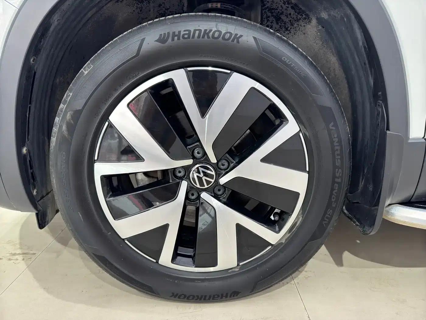 Tayron 2023 280TSI 2WD Luxury Plus Advanced Edition — миниатюра 17