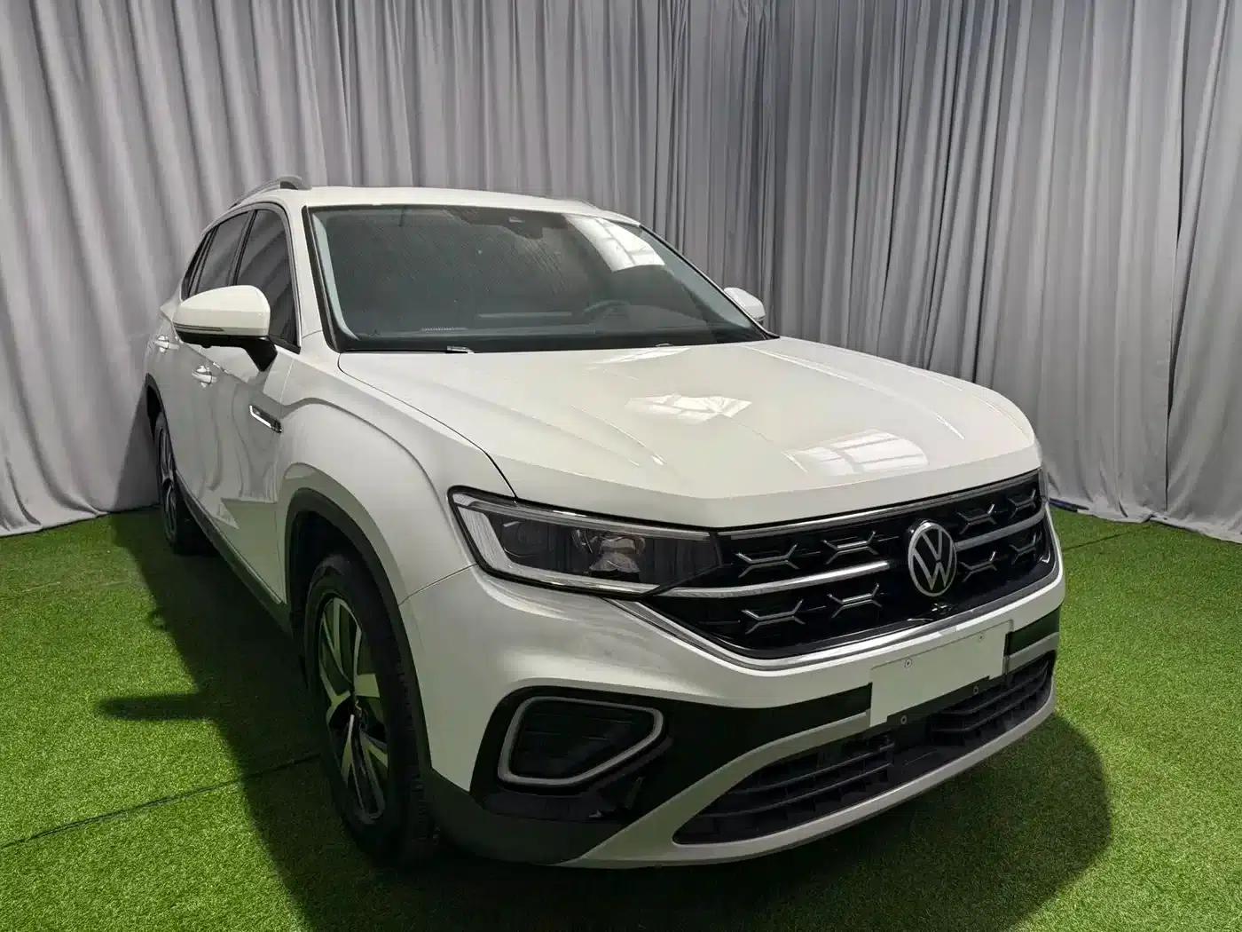Tayron 2023 280TSI 2WD Luxury Plus Advanced Edition — миниатюра 2