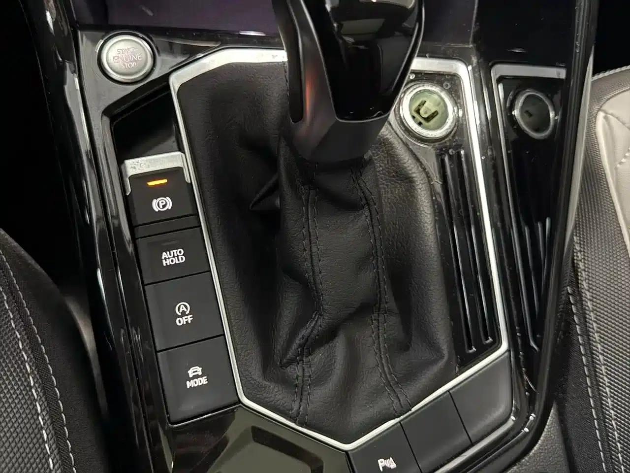 Tayron 2023 280TSI 2WD Luxury Plus Advanced Edition — миниатюра 13