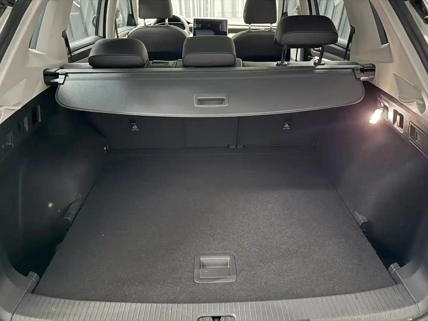 Tayron 2023 280TSI 2WD Luxury Plus Advanced Edition — миниатюра 18