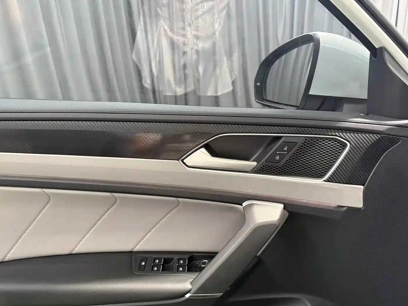 Tayron 2023 280TSI 2WD Luxury Plus Advanced Edition — миниатюра 7