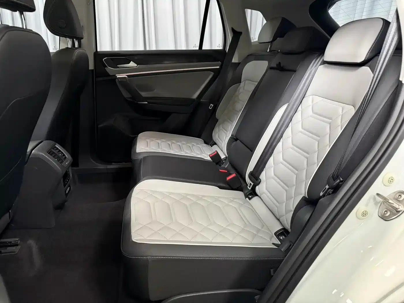 Tayron 2023 280TSI 2WD Luxury Plus Advanced Edition — миниатюра 10