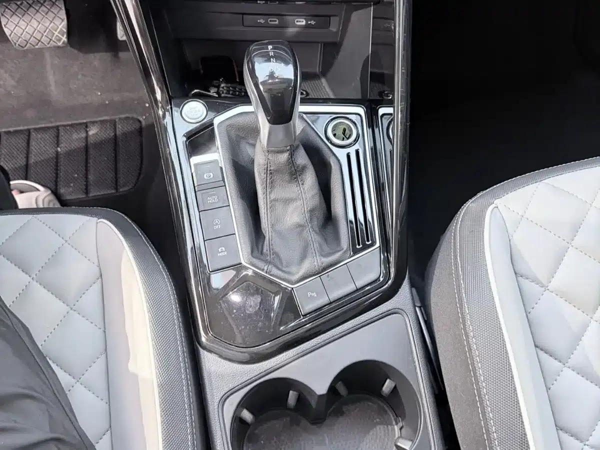Tayron 2023 280TSI 2WD Luxury Plus Advanced Edition — миниатюра 13
