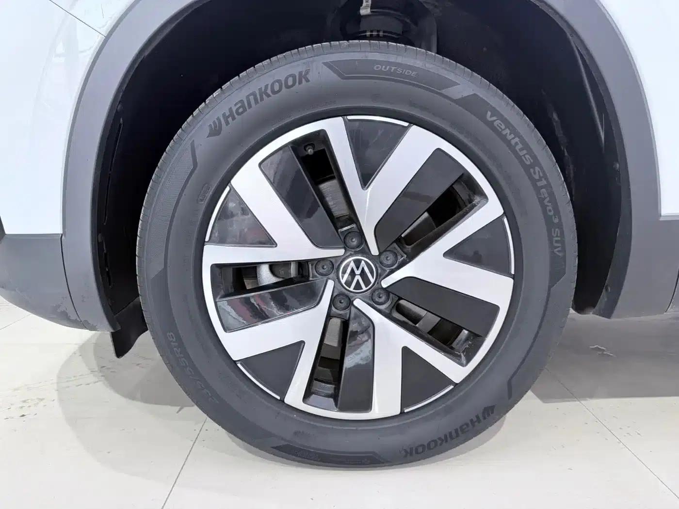 Tayron 2023 280TSI 2WD Luxury Plus Advanced Edition — миниатюра 17