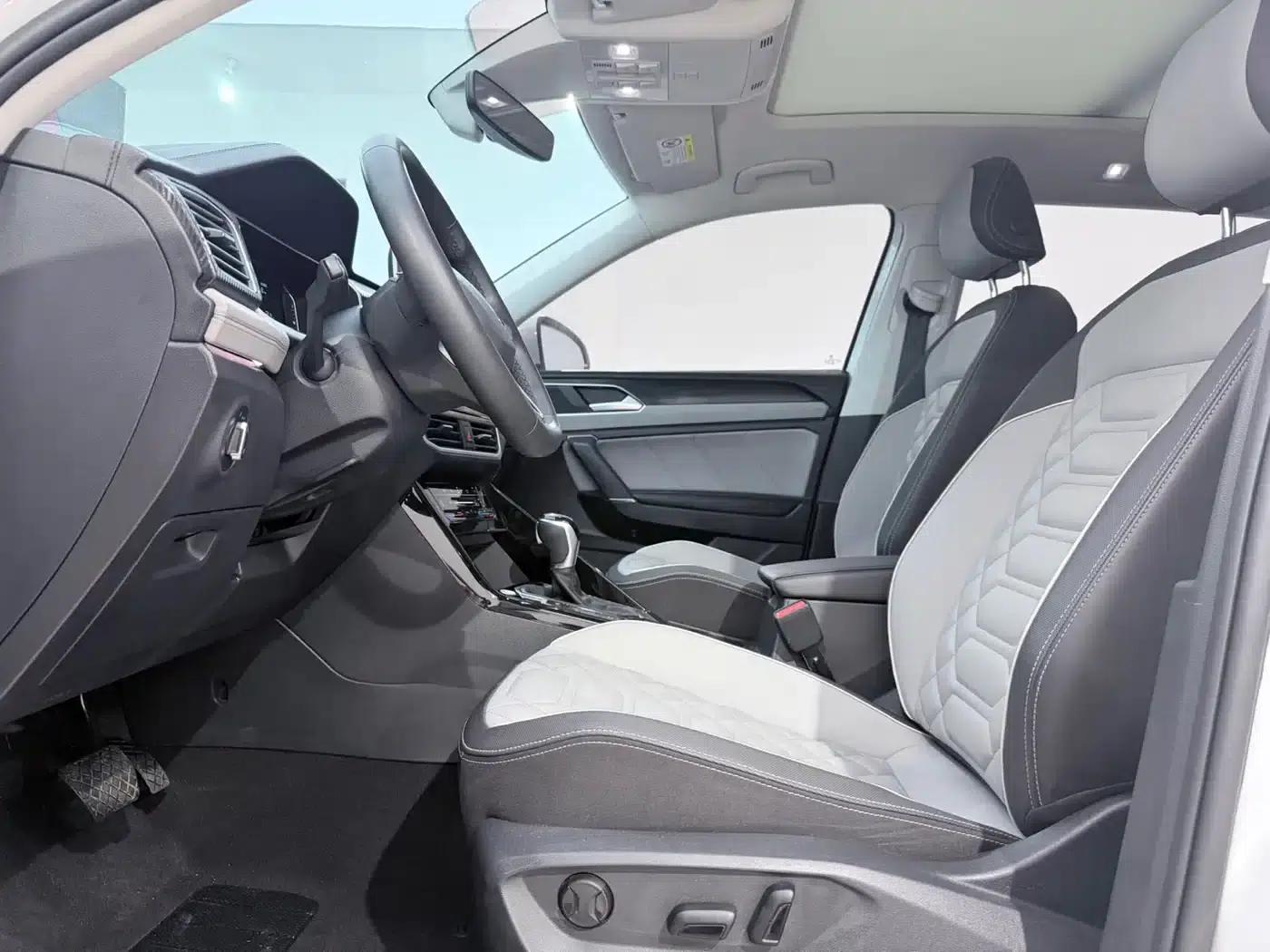 Tayron 2023 280TSI 2WD Luxury Plus Advanced Edition — миниатюра 7