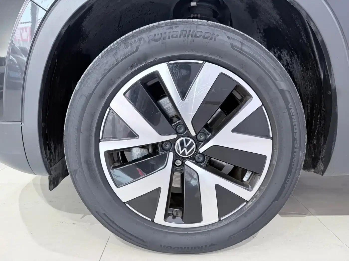 Tayron 2023 280TSI 2WD Luxury Plus Advanced Edition — миниатюра 17