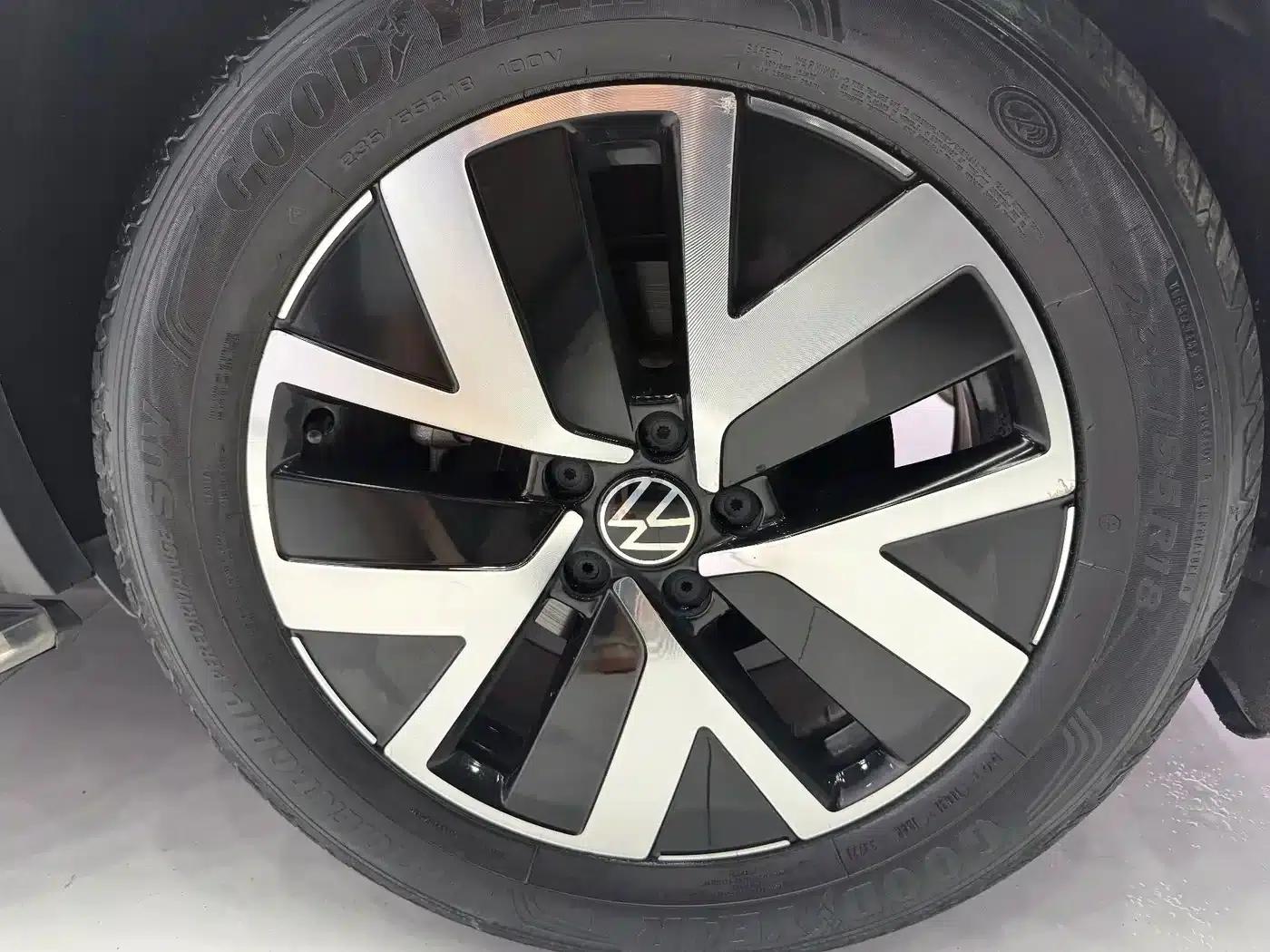 Tayron 2023 280TSI 2WD Luxury Plus Advanced Edition — миниатюра 7
