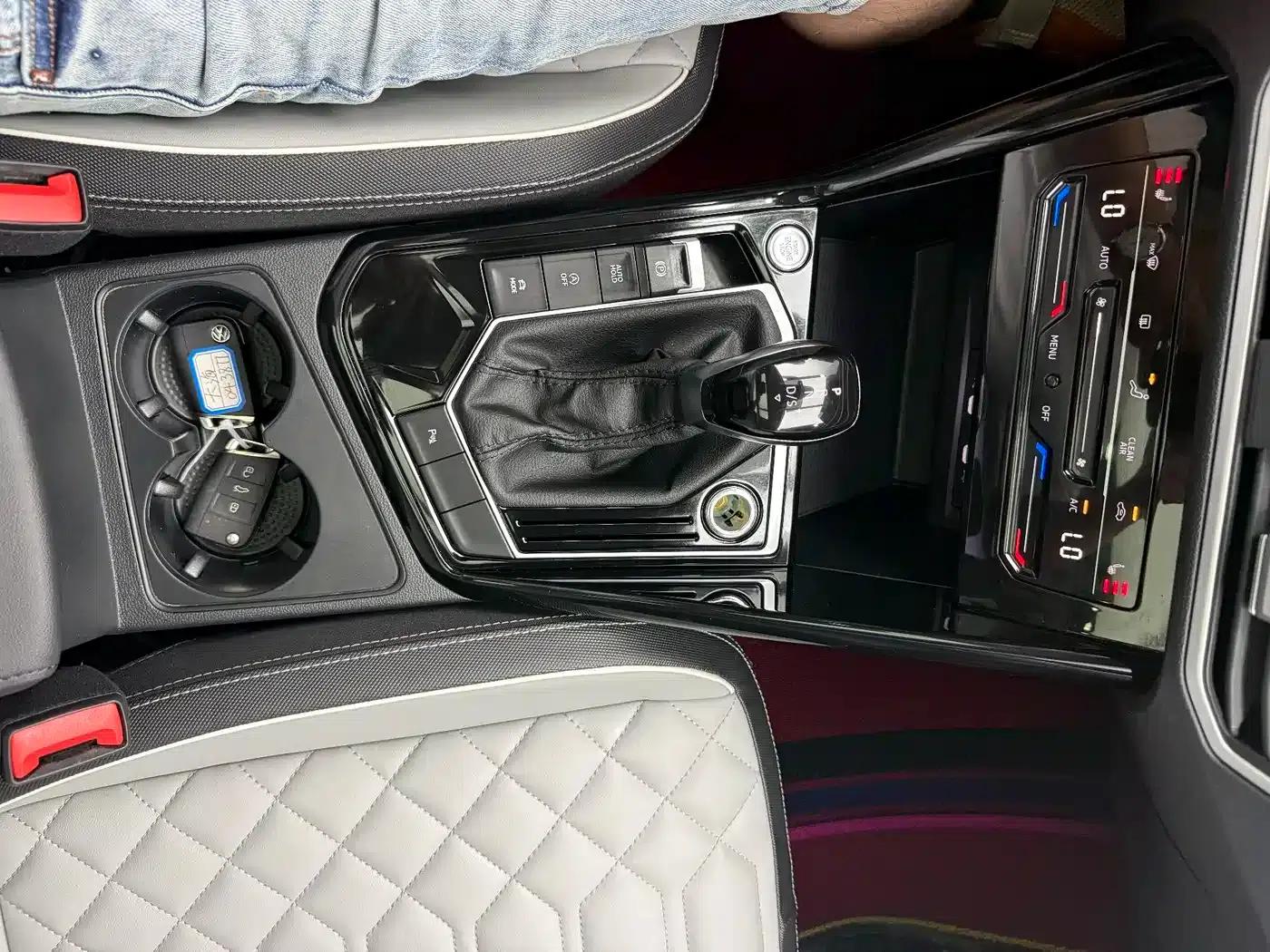Tayron 2023 280TSI 2WD Luxury Plus Advanced Edition — миниатюра 16