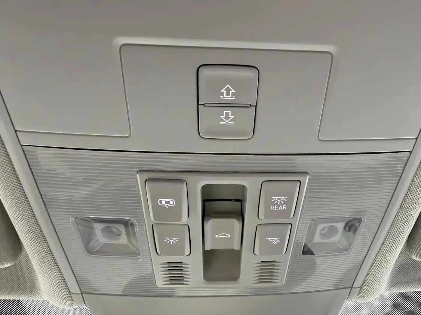 Tayron 2023 280TSI 2WD Luxury Plus Advanced Edition — миниатюра 17