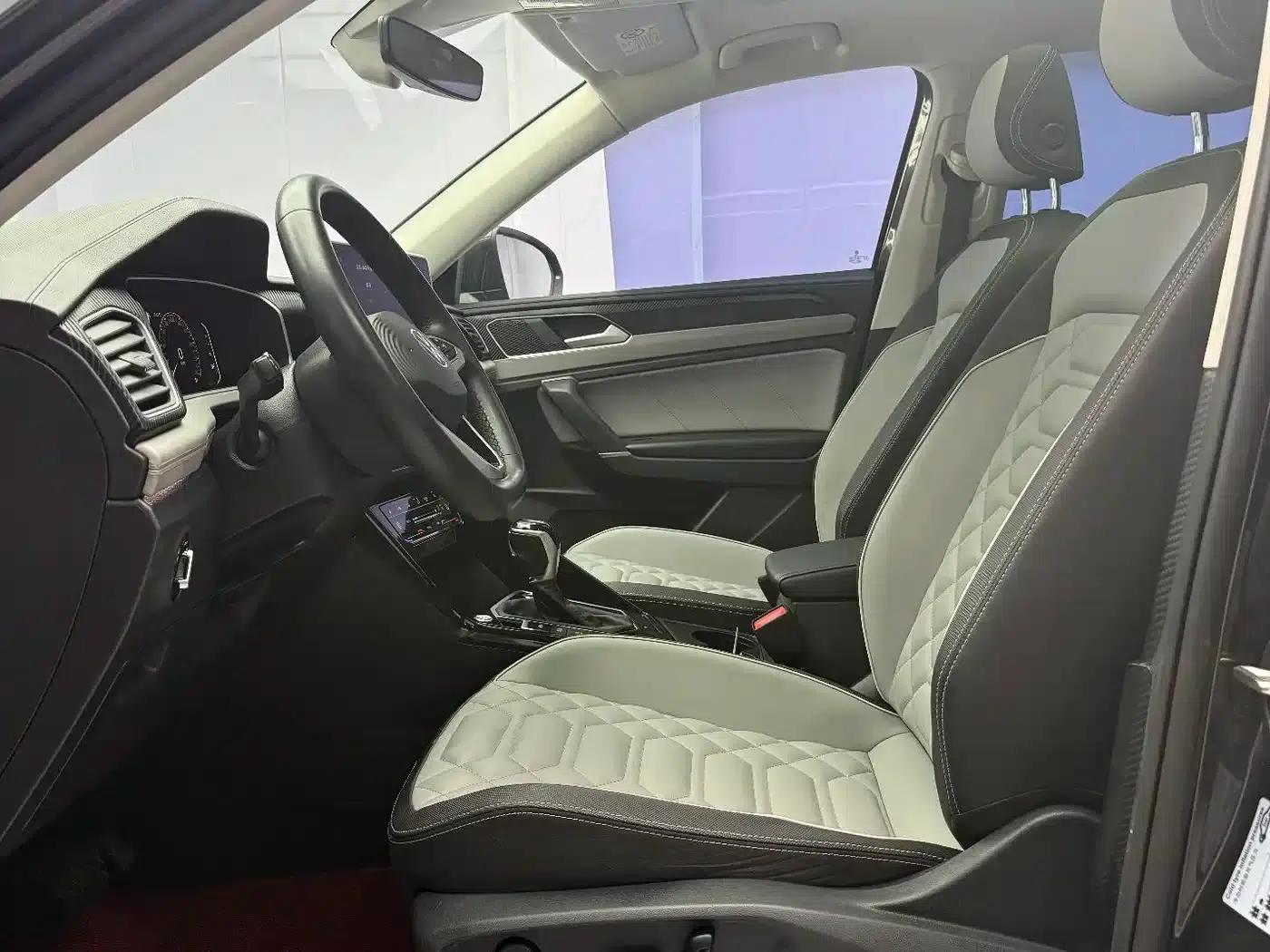Tayron 2023 280TSI 2WD Luxury Plus Advanced Edition — миниатюра 8
